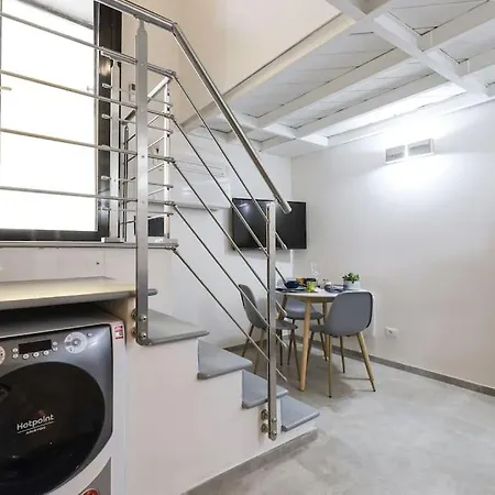 Cozy Loft Near Navigli, Close To Duomo And Bocconi - Italy Flat Vacation Milan