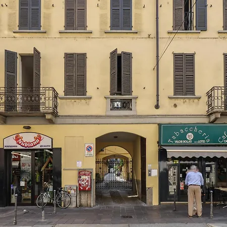 Cozy Loft Near Navigli, Close To Duomo And Bocconi - Italy Flat Vacation Appartement